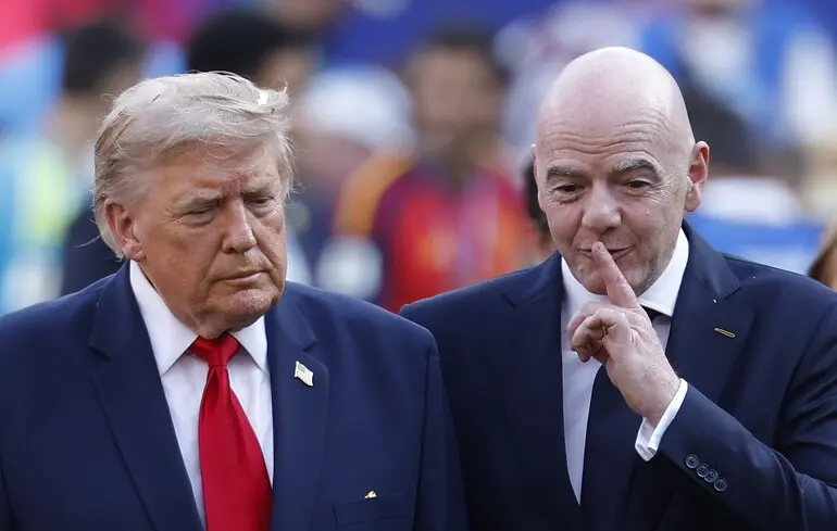 Інфантіно покладає надії на Трампа у боротьбі за збереження посади голови ФІФА — ЗМІ