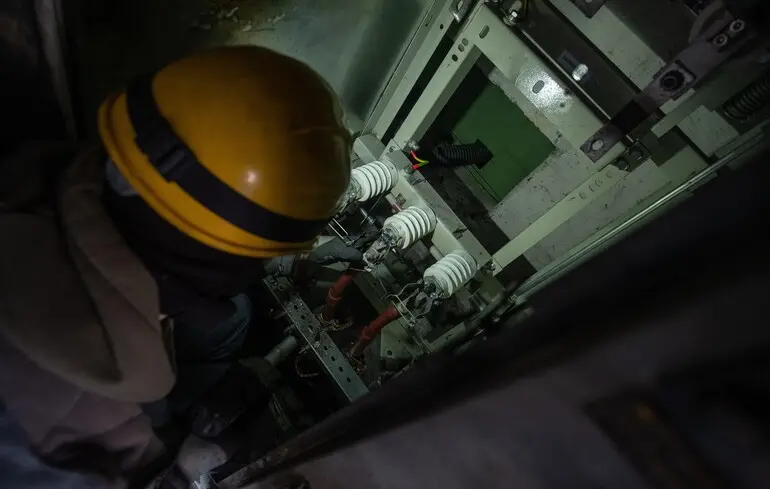 Без світла 126 тисяч родин: Росія завдала значних пошкоджень енергооб’єктам Дніпропетровщини