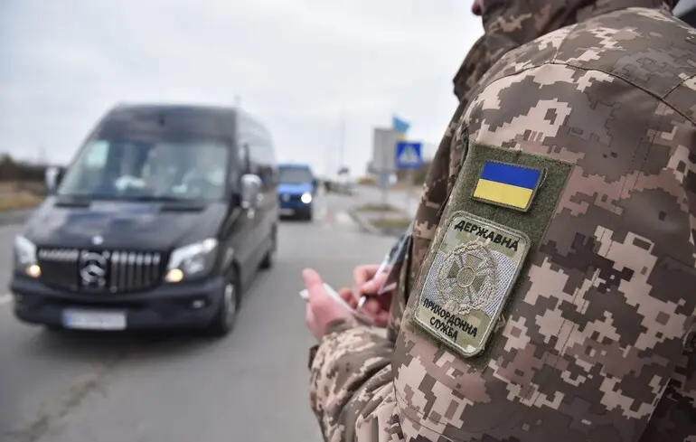 Зарплати зростатимуть, а українці повертатимуться додому — прогноз НБУ