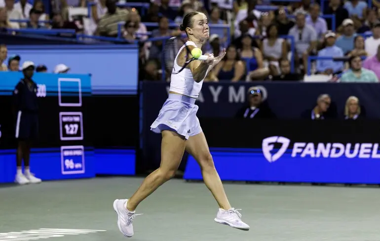 Українські тенісистки Світоліна та Костюк вийшли в 1/8 фіналу WTA в Канаді