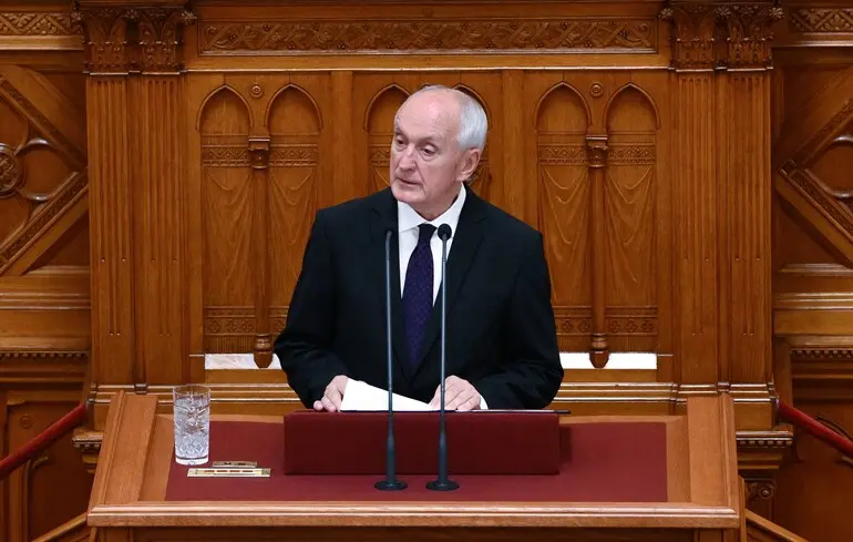 Суддя, якого усунув Орбан, став президентом Угорщини