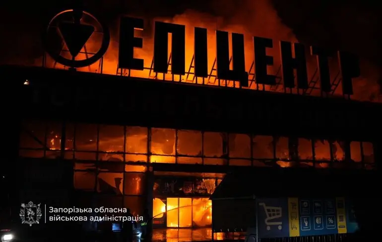 Росіяни зруйнували 