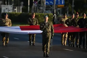 Україну не запрошували до участі у великому параді в Польщі