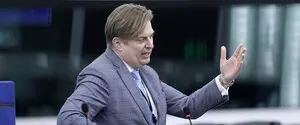 Через 200 пляшок шампанського депутат AfD отримав ордер на арешт