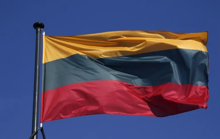 Шість годин і жодних поїздок країною: Литва хоче посилити транзитні правила для росіян