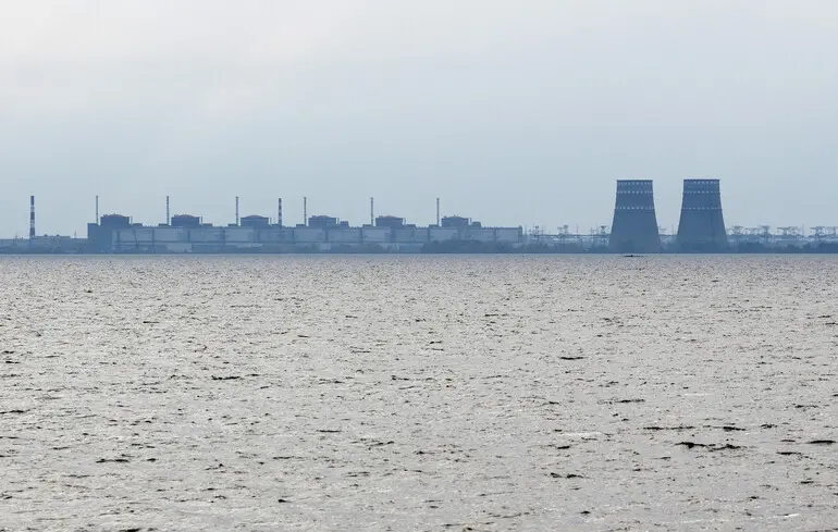 МАГАТЕ повідомило про вибух дрона біля окупованої ЗАЕС
