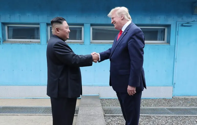 ЄС виступив проти примирливого підходу Трампа до Північної Кореї