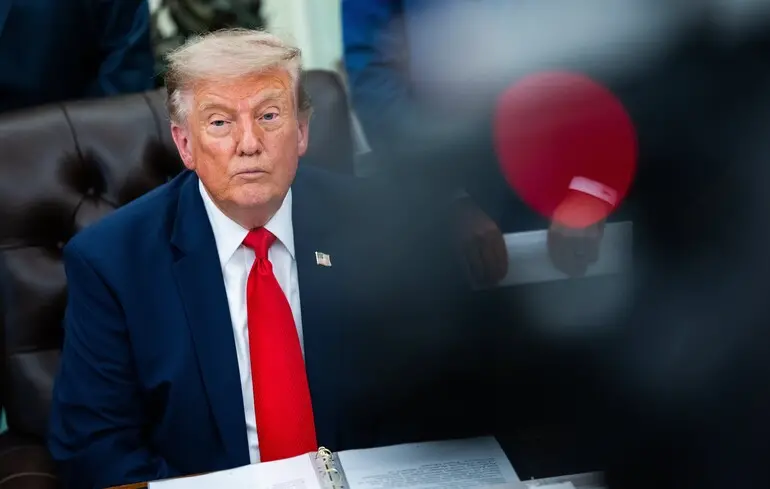 Трамп відтермінував запровадження 50-відсоткових мит проти Канади