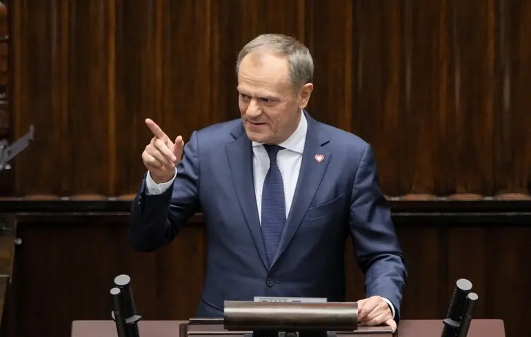 Соромно має бути не тим хто вивів «Північний потік-2» з ладу, а тим, хто його побудував — Туск