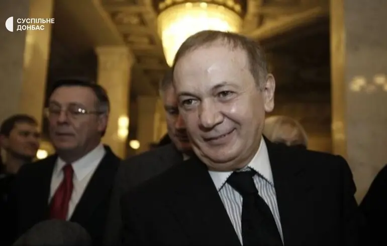 Зеленський підписав указ про санкції проти екснардепа Іванющенка