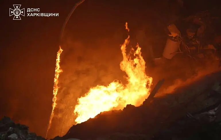 Обстріл передмістя Харкова: троє загиблих, пошкоджено щонайменше 10 будинків