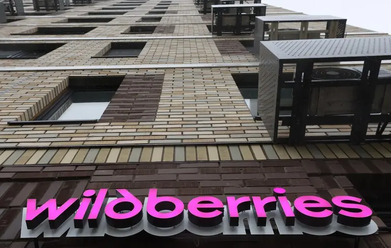 Чому ЗСУ б'ють по складах Wildberries: Зеленський відповів