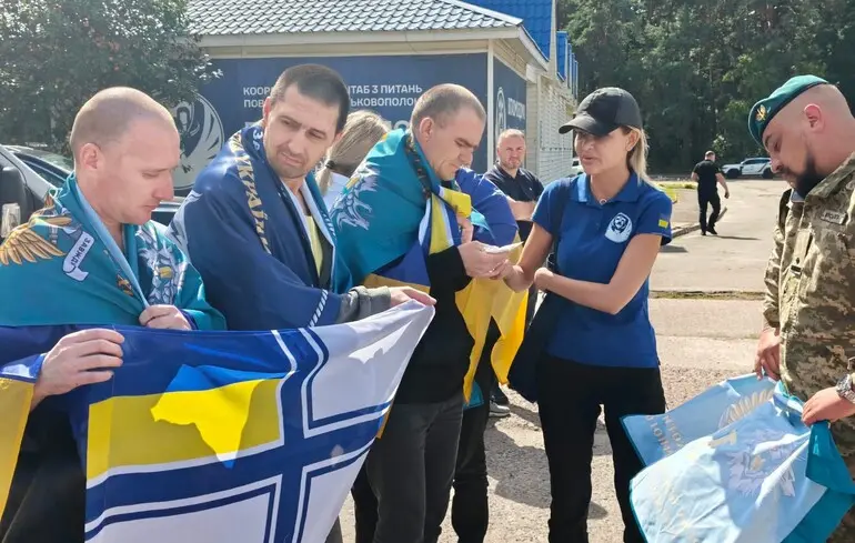 Україна повернула з Білорусі 10 воїнів, які вважалися зниклими безвісти