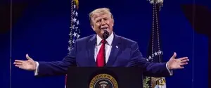 От уступок к сопротивлению: мировые лидеры и институции США все чаще бросают вызов Трампу — NYT
