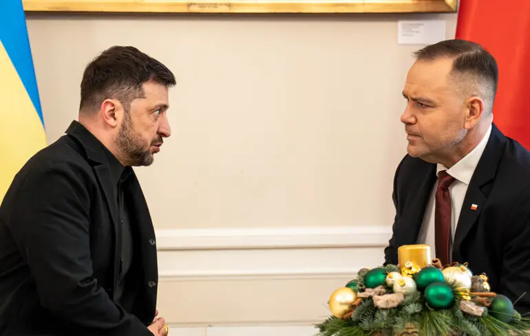 Побажав перемоги та нагадав про конфлікт: як Навроцький привітав Зеленського з Днем Незалежності