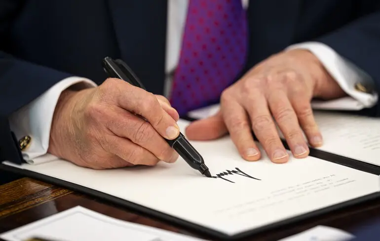 Трамп підписав указ про створення Космічної академії США