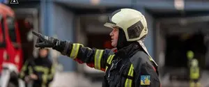 В Киеве утром дроны ударили по складу площадью 3000 кв. м