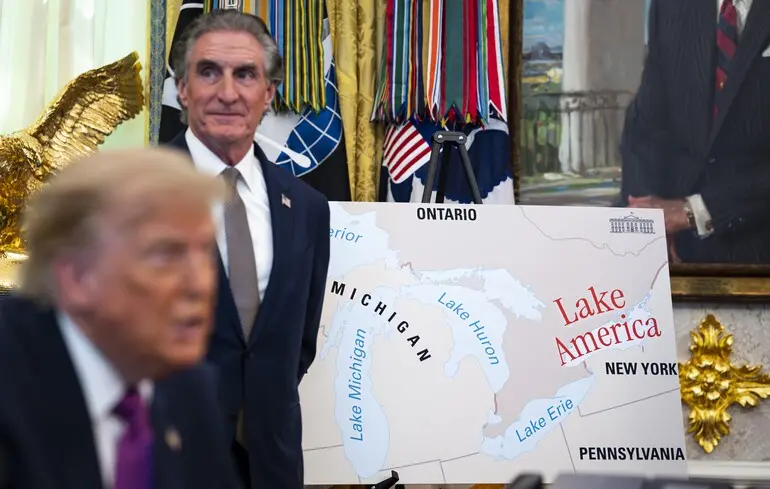Канада висміяла перейменування озера Трампом