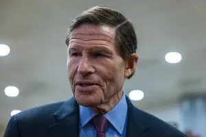 «Момент надзвичайної терміновості»: сенатор США закликав ухвалити законопроєкт про санкції проти Росії