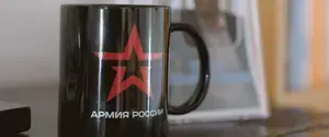 Политик пророссийской партии АдГ попался с символикой армии РФ и пытался запретить публикацию репортажа