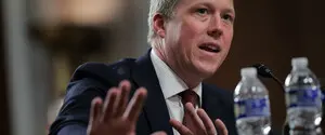 Министр армии США подал в отставку — WSJ