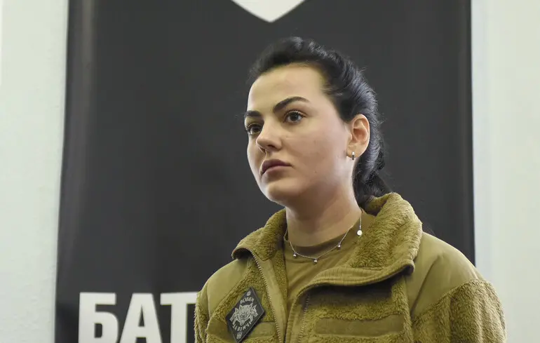 "Не треба так збуджуватися": Михайлова відповіла "Рарогу" після заяв про цькування їхньої військової