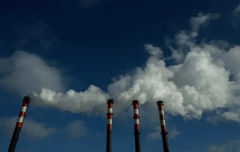 Світ рухається до потепління на 2,5°C: ООН визнала неминучим перевищення межі, але є вихід