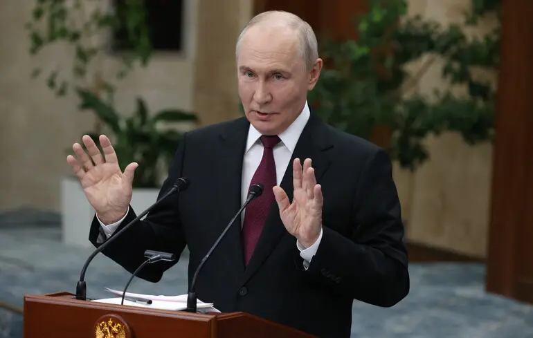 "Бажані гості": Путін заявив про заморозку переговорів щодо України та розхвалив посланців Трампа