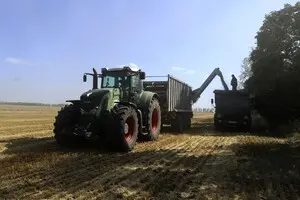 Азиатские импортеры скупают пшеницу в Австралии и Аргентине из-за атак на суда в Чёрном море — Reuters