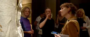 «Бороться, заботиться, играть, объединять»: о чем рассказывает новая текстильная выставка в Киеве