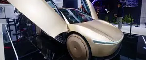 Tesla запустила роботакси Cybercab: в США уже начали расследование