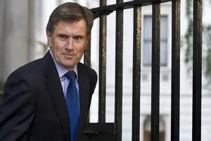 Ексглава MI6 припустив, що переговори України та Росії можуть початися у 2027 році