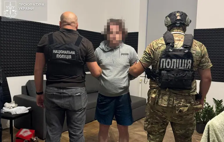 У Львові затримали псевдорієлторів, які ошукали покупців на сотні тисяч