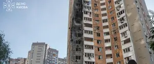 Росія продовжує терор Києва. Вранці дрон вдарив по житловій багатоповерхівці