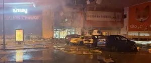 Российский дрон атаковал ТРЦ в Сумах: трое погибших, среди раненых есть дети