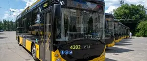 Из-за атаки на АЗС в Киеве изменили маршруты общественного транспорта: список