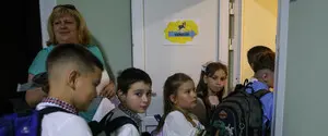 Очное обучение во время обстрелов: с какими вызовами сталкиваются школы Киева