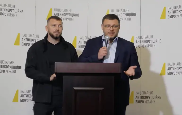 Втеча Кравченка і підозра для Кривоноса: трансляція брифінгу НАБУ та САП