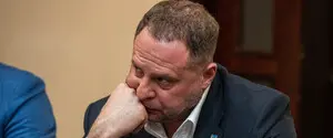 «Угроза жизни и здоровью»: ВАКС снял электронный браслет с Андрея Ермака