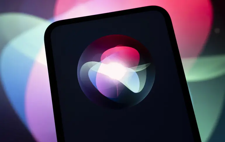 Apple зробила Siri схожою на ChatGPT, але нові ШІ-агенти вже пішли далі — WSJ