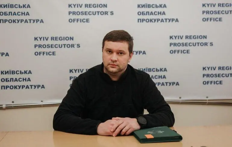 Паспорт РФ у дружини заступника генпрокурора: Максим Крим пояснив походження документа