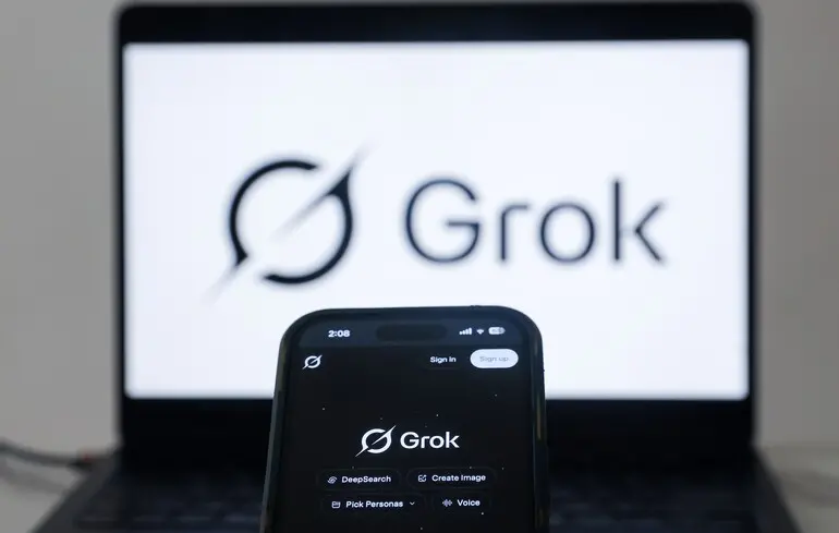 SpaceXAI презентувала Grok 4.7: модель обійшла GPT-6 Astra та кинула виклик Anthropic
