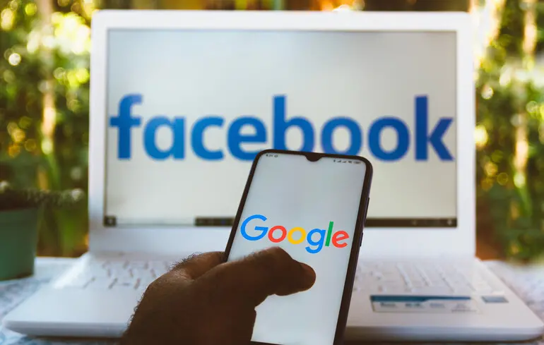 РФ вербує іноземців для війни в Україні за допомогою Google та Facebook — Politico