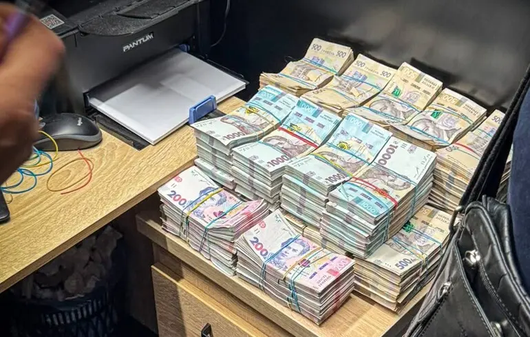 Журналіст розповів, як справа «Карфаген» та «безвладдя» в ОГП та ДПС сприяли викриттю конвертцентру на 23,5 млрд грн
