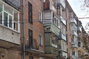 Россия сбросила три авиабомбы на центр Сум: есть погибшие и раненые