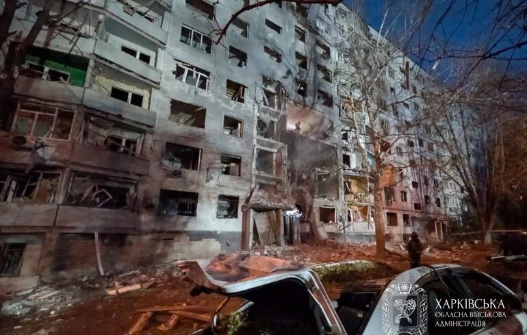 Атака РФ на багатоповерхівку в Харкові: кількість постраждалих зросла до 22, серед них є діти