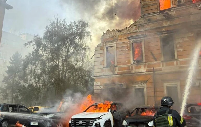 Окремі працівники досі не виходять на зв'язок — Національна академія наук