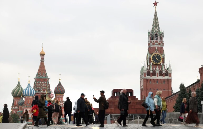 Росія скоротить витрати на соцполітику, освіту й медицину у 2027 році на тлі рекордних витрат на оборону — Reuters