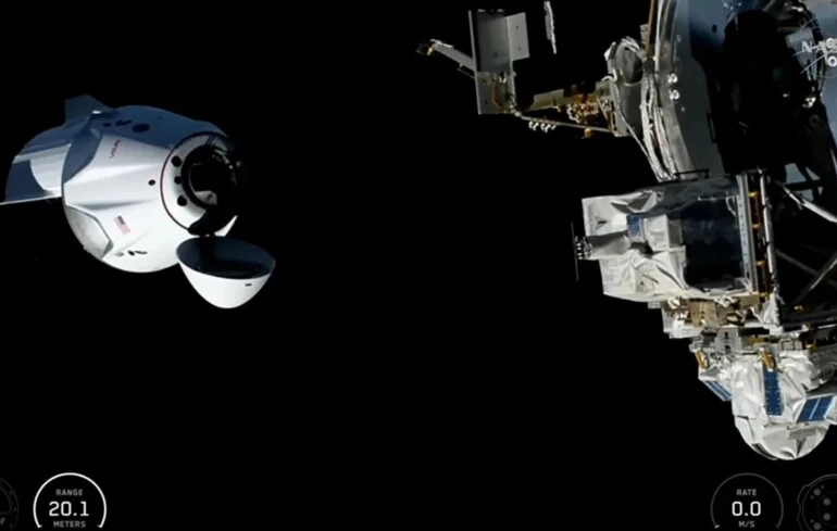 Новий екіпаж SpaceX встановив рекорд за тривалістю польоту до МКС