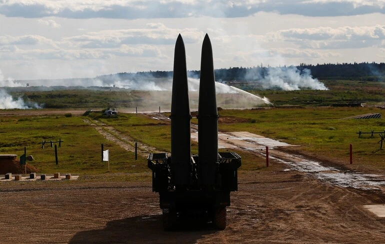 Росіяни масовано атакували "Шахедами" та ракетою "Іскандер-М" Миколаїв: є поранені